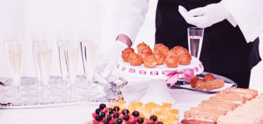 сколько давать на чай